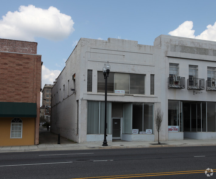 176 W Franklin Blvd, Gastonia, NC for sale - Building Photo - Image 2 of 9