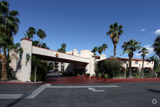 390 S Indian Canyon Dr, Palm Springs, CA for sale Primary Photo- Image 1 of 1