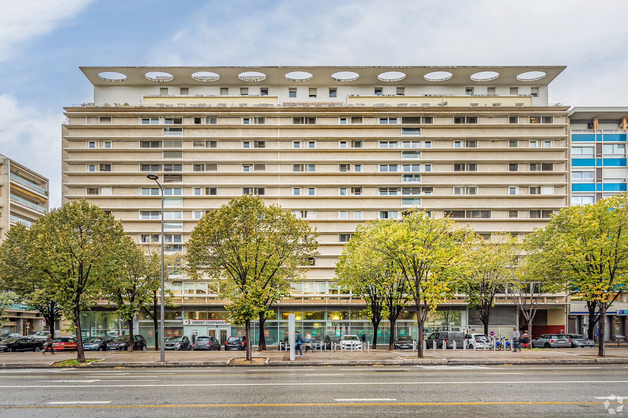 Office in Marseille to rent Primary Photo- Image 1 of 5