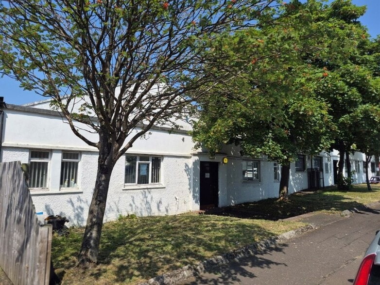 Bankhead Crossway S, Edinburgh to rent - Building Photo - Image 2 of 2