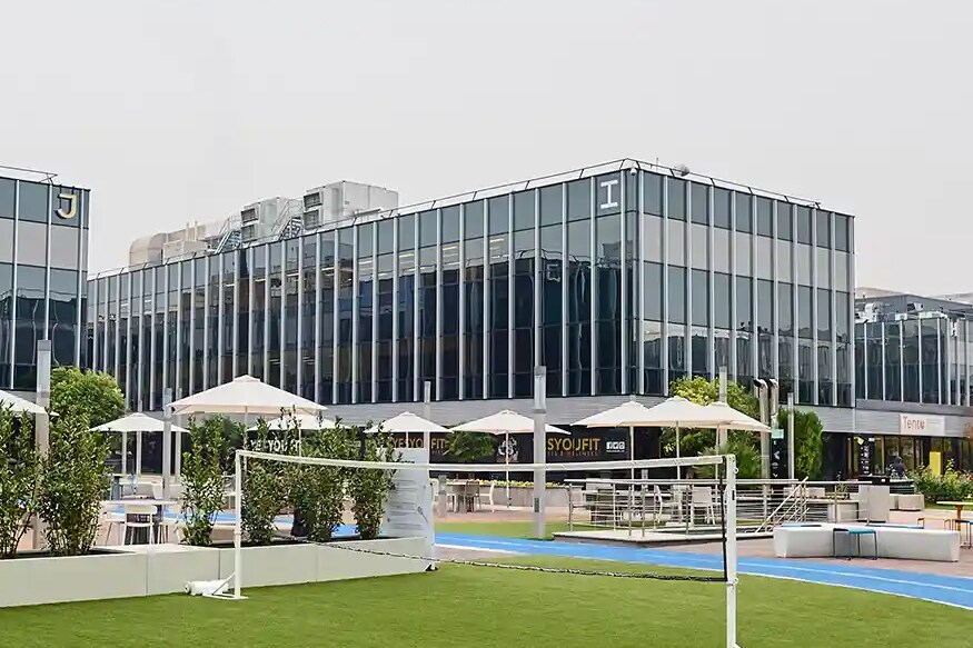 Avenida de Castilla, 2, San Fernando de Henares, Madrid to rent Primary Photo- Image 1 of 4