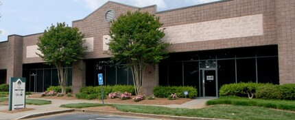 1100 Northmeadow Pky, Roswell, GA for rent Building Photo- Image 1 of 4