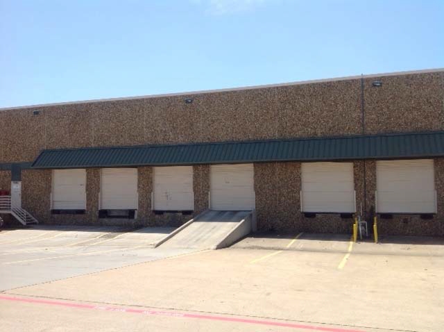 918 113th St, Arlington, TX for rent - Building Photo - Image 2 of 6