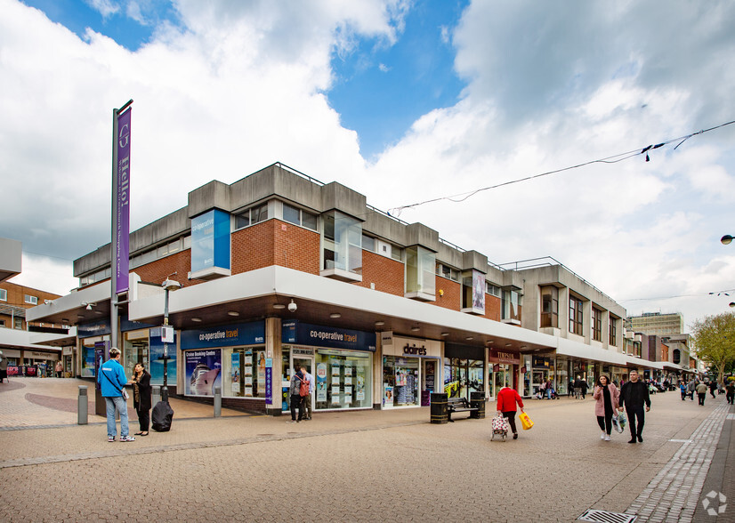 94 The Parade, Sutton Coldfield for rent - Building Photo - Image 2 of 19