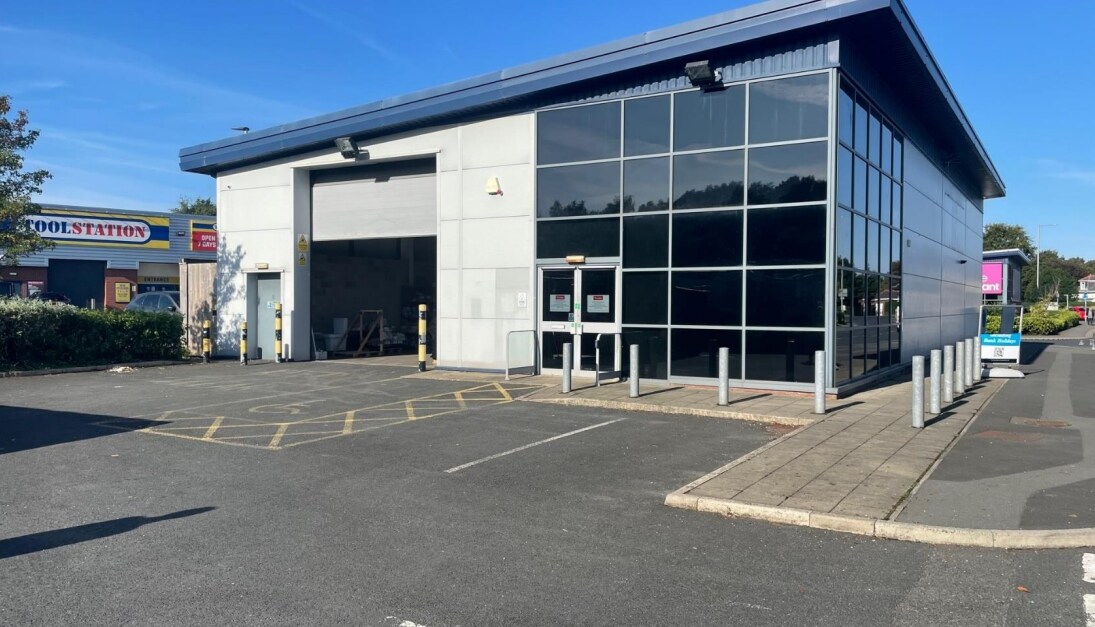 Burscough Rd, Ormskirk for sale Building Photo- Image 1 of 1