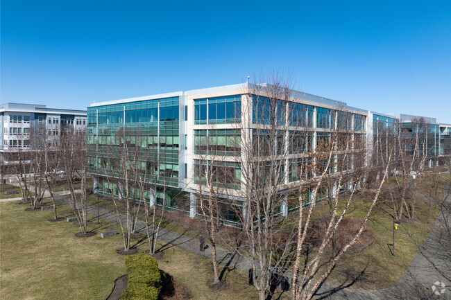 More details for 200 Rivers Edge Dr, Medford, MA - Office for Rent