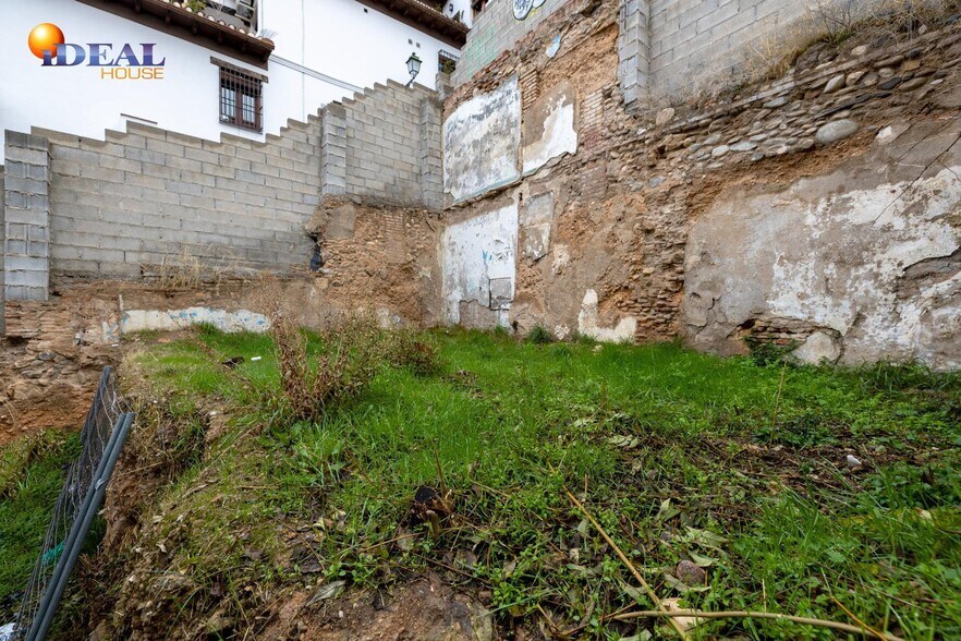 Calle Alta de Cartuja, 8, Granada, Granada for sale - Primary Photo - Image 1 of 26