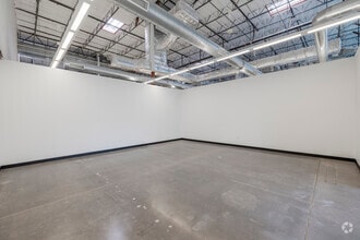 4750 S 44th Pl, Phoenix, AZ to rent Interior Photo- Image 1 of 1