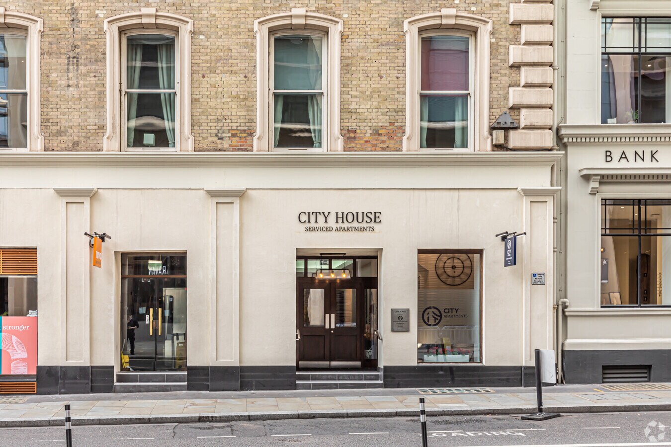 68 Cannon St, London EC4N 6AE