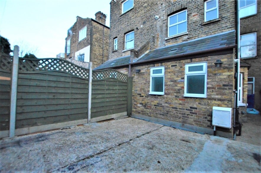 58 Church Rd, London for sale - Building Photo - Image 2 of 5