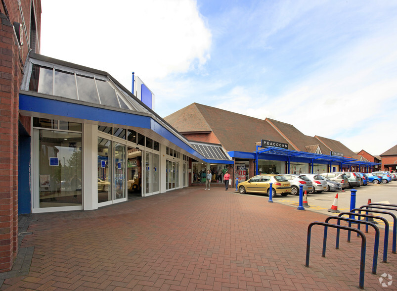 Market St, Crewe for rent - Primary Photo - Image 1 of 7