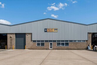 B4 Tower Close, Huntingdon for rent Building Photo- Image 1 of 1