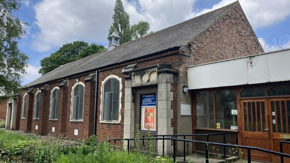 Edge Ln, Liverpool for sale - Primary Photo - Image 1 of 1