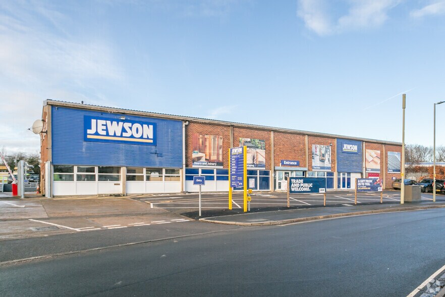 Beaumont Rd, Banbury for sale - Primary Photo - Image 1 of 1