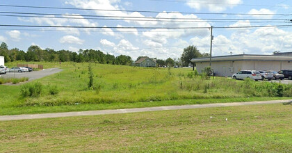 Ohio Avenue North, Live Oak, FL for sale Primary Photo- Image 1 of 3