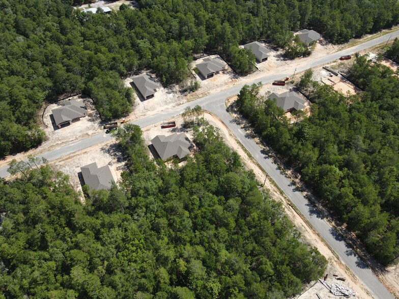 Wildwood Lakes Phase III, Defuniak Springs, FL for sale - Aerial - Image 3 of 13