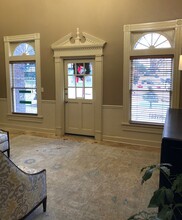 203 E Side Sq, Huntsville, AL for rent Lobby- Image 1 of 6