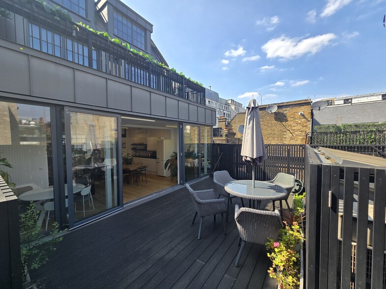 27 Kingly St, London to rent - Building Photo - Image 2 of 5