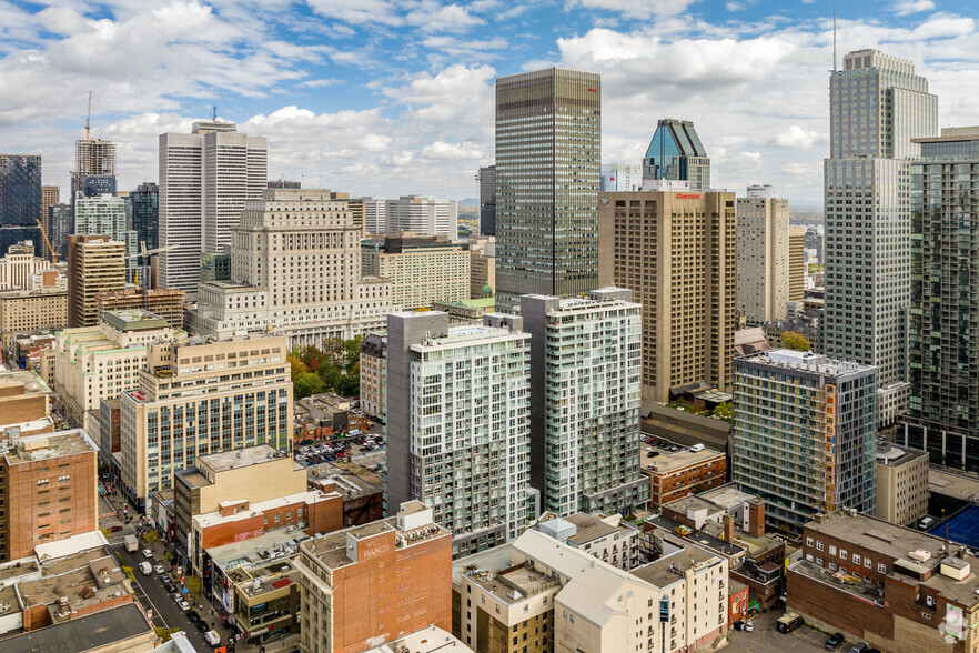 1227-1239 Rue Drummond, Montréal, QC for rent - Aerial - Image 2 of 7