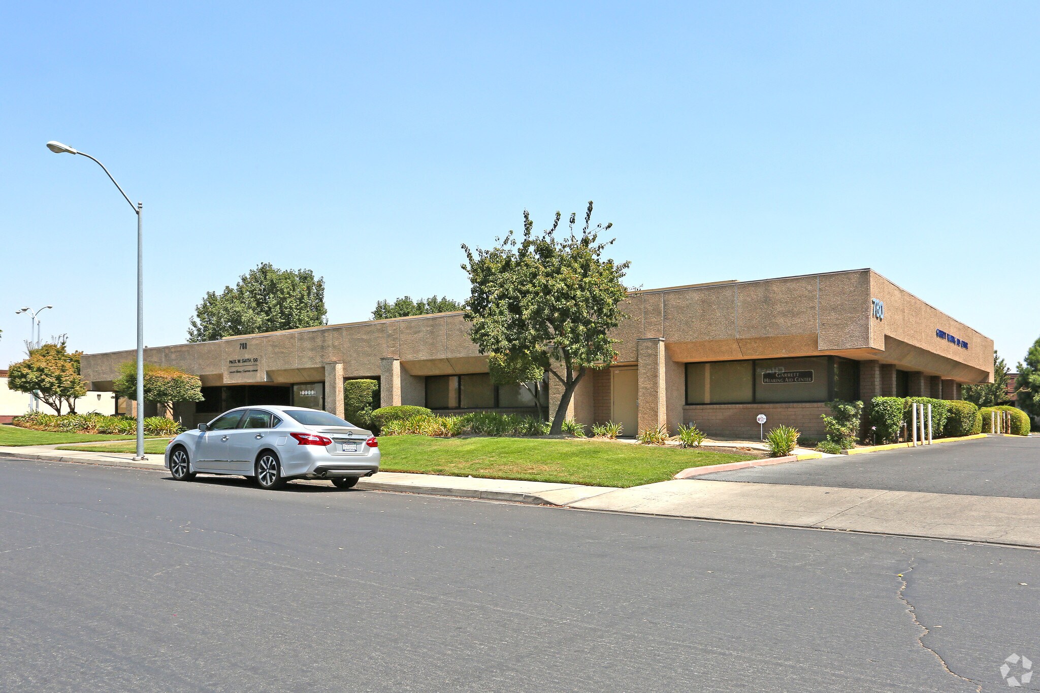 780 W Olive Ave, Merced, CA to rent Primary Photo- Image 1 of 13