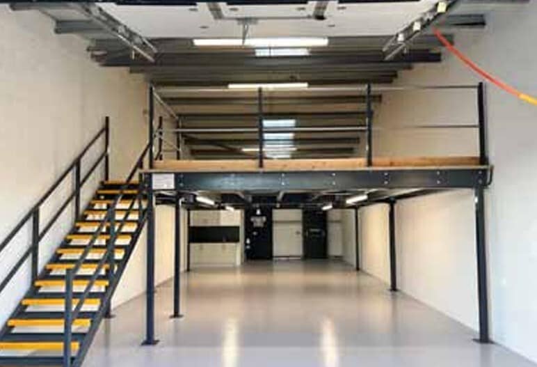 B1-B5 Stockbridge Rd, Romsey to rent Interior Photo- Image 1 of 5