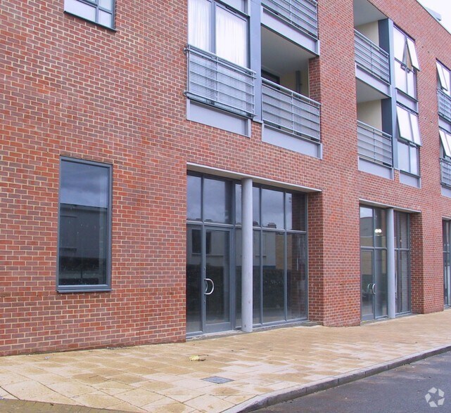 18 Staple Gdns, Winchester for sale - Building Photo - Image 1 of 1