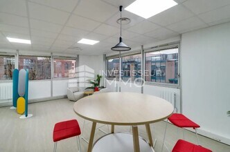 Light Industrial in Villiers-sur-Marne to rent Interior Photo- Image 1 of 3