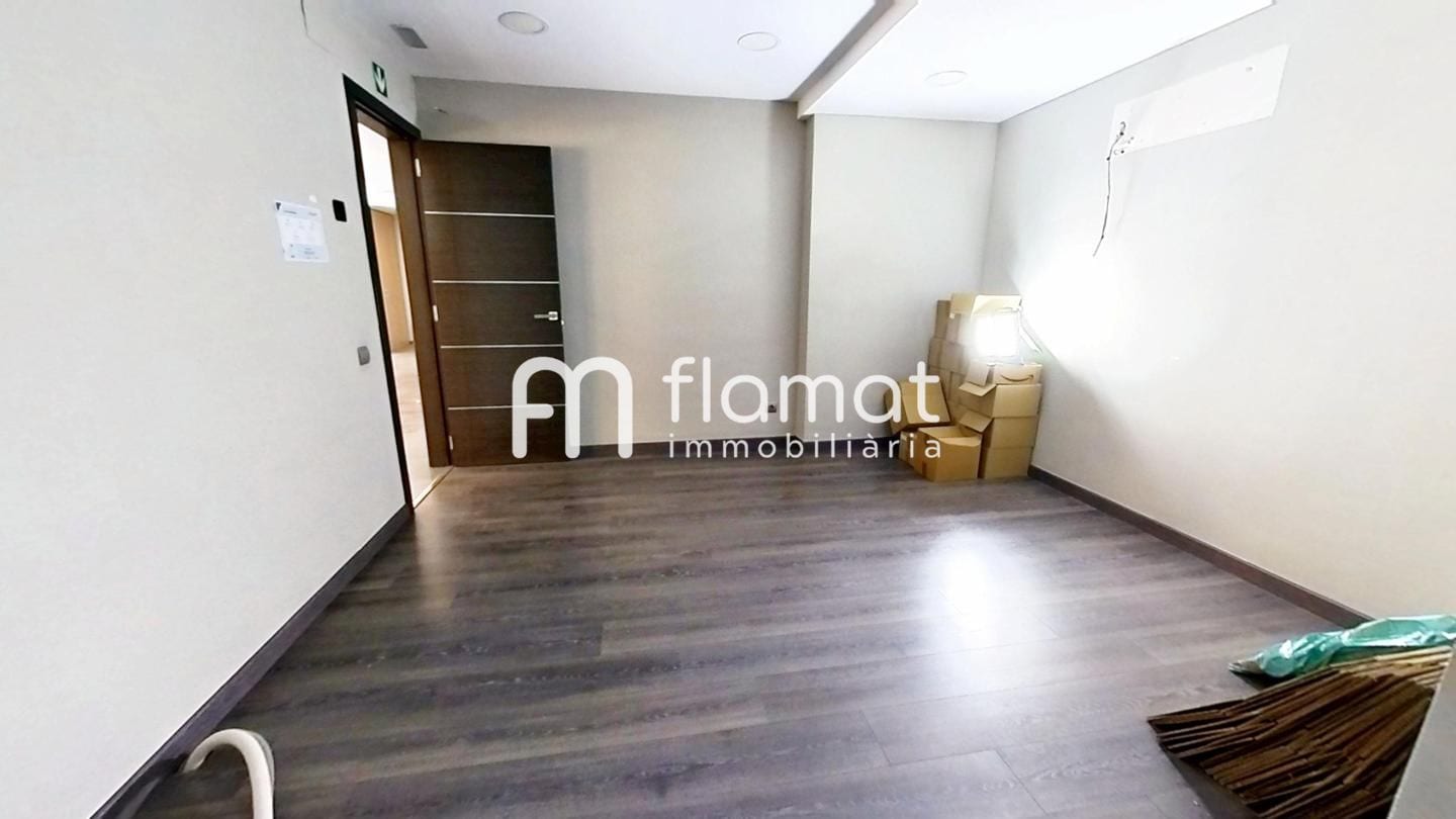 Tarragona, TAR 43003 -  -  - Interior Photo - Image 2 of 26
