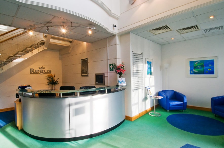 Ancells Rd, Fleet to rent - Interior Photo - Image 2 of 6