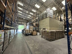 Ashendon Rd, Westcott to rent Building Photo- Image 1 of 13