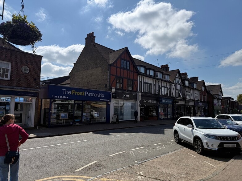 Packhorse Rd, Gerrards Cross to rent - Building Photo - Image 2 of 4