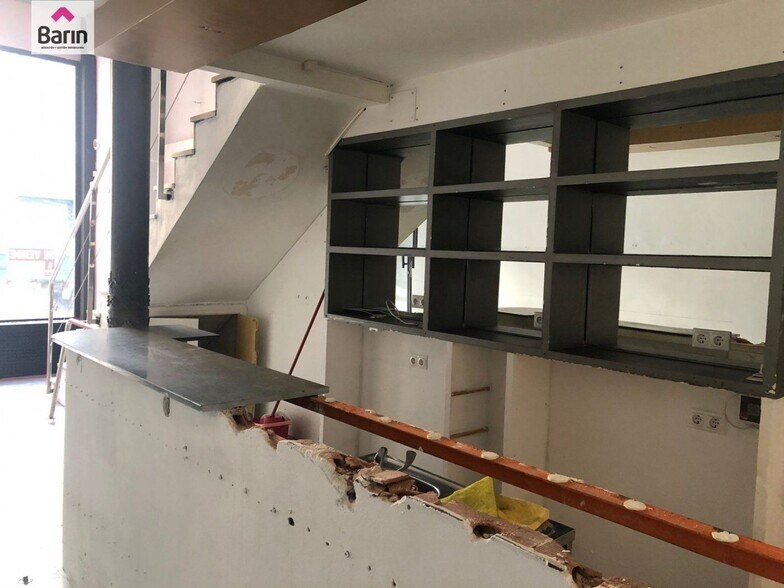 Retail in Córdoba, Córdoba for sale - Building Photo - Image 2 of 2