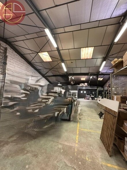 Industrial in Toulouse to rent - Interior Photo - Image 3 of 6