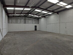 Long Ln, Liverpool to rent Interior Photo- Image 2 of 5