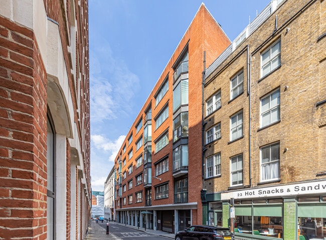 More details for 25 Hosier Ln, London - Office to Rent