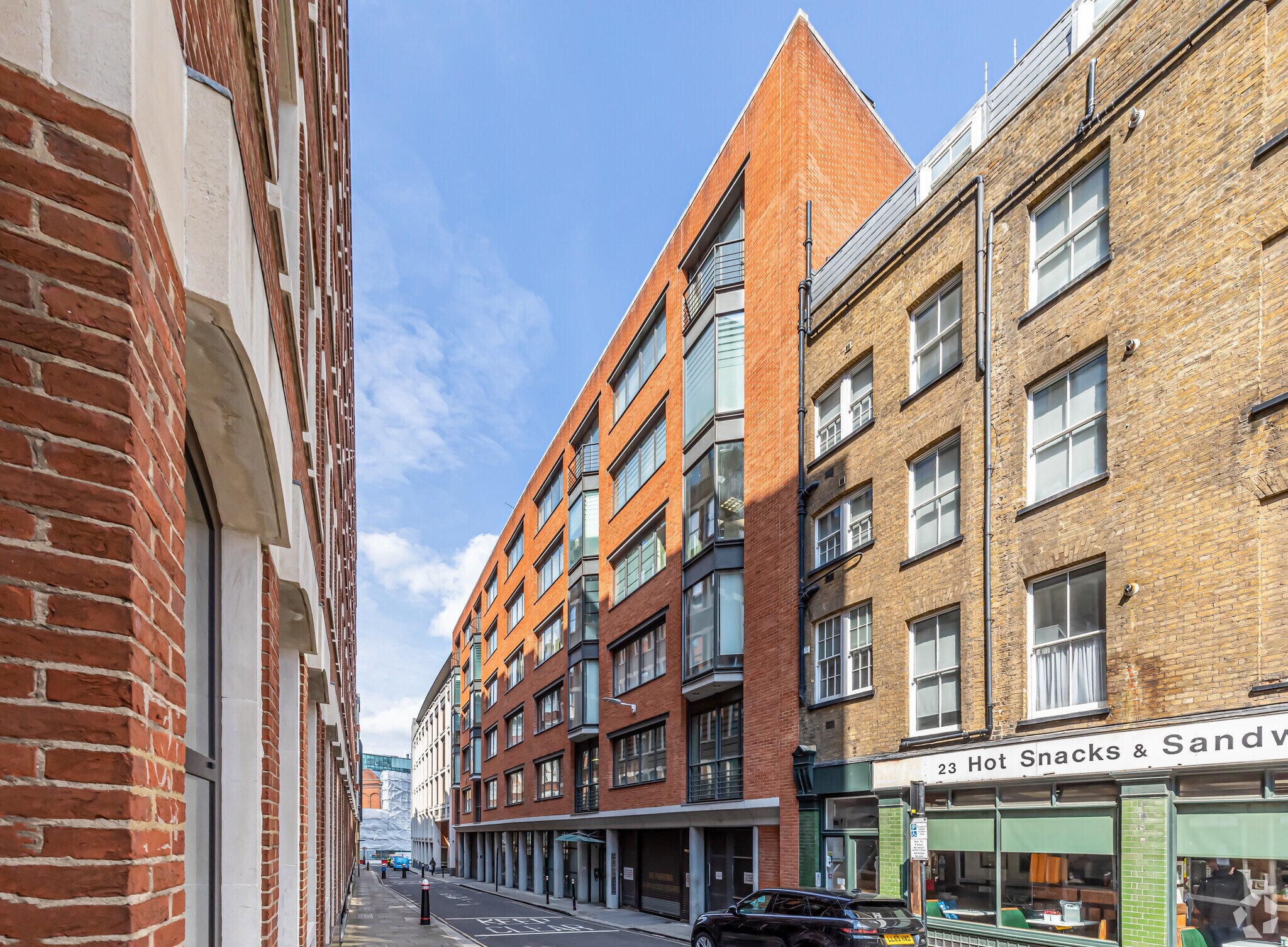 25 Hosier Ln, London to rent Primary Photo- Image 1 of 13