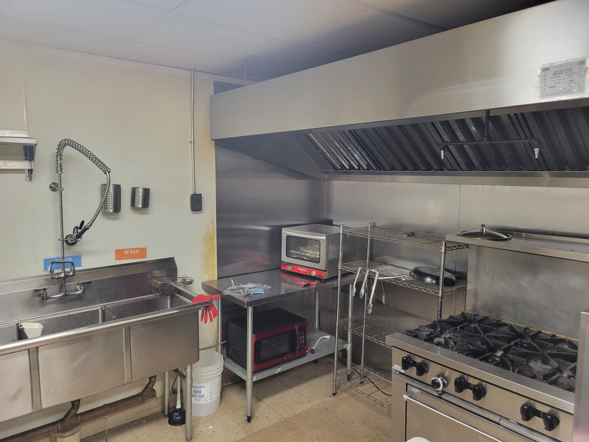 30 Central St, Lowell, MA for sale Interior Photo- Image 1 of 1