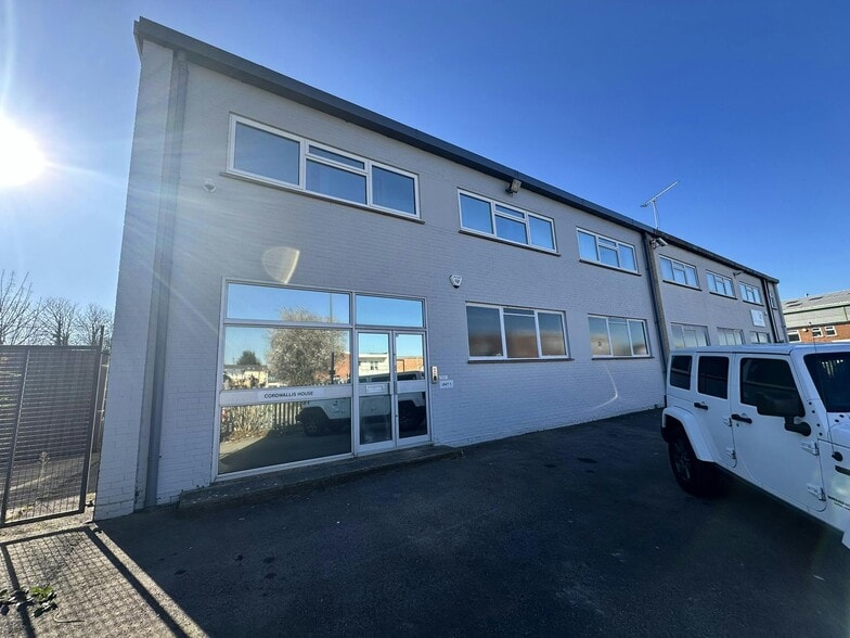 Cordwallis St, Maidenhead to rent - Building Photo - Image 2 of 2