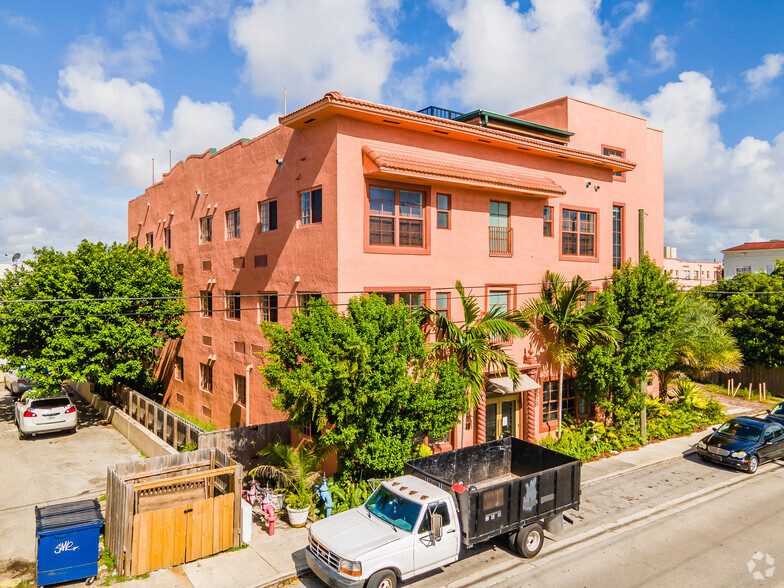 528 SW 9th Ave, Miami, FL for sale - Primary Photo - Image 1 of 1