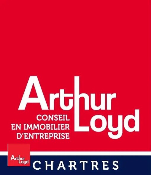 Office in Le Coudray to rent - Building Photo - Image 2 of 2