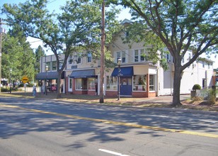 2349 Whitney Ave, Hamden, CT for rent Building Photo- Image 1 of 3