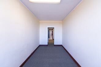 8 S Michigan Ave, Chicago, IL to rent Interior Photo- Image 2 of 4