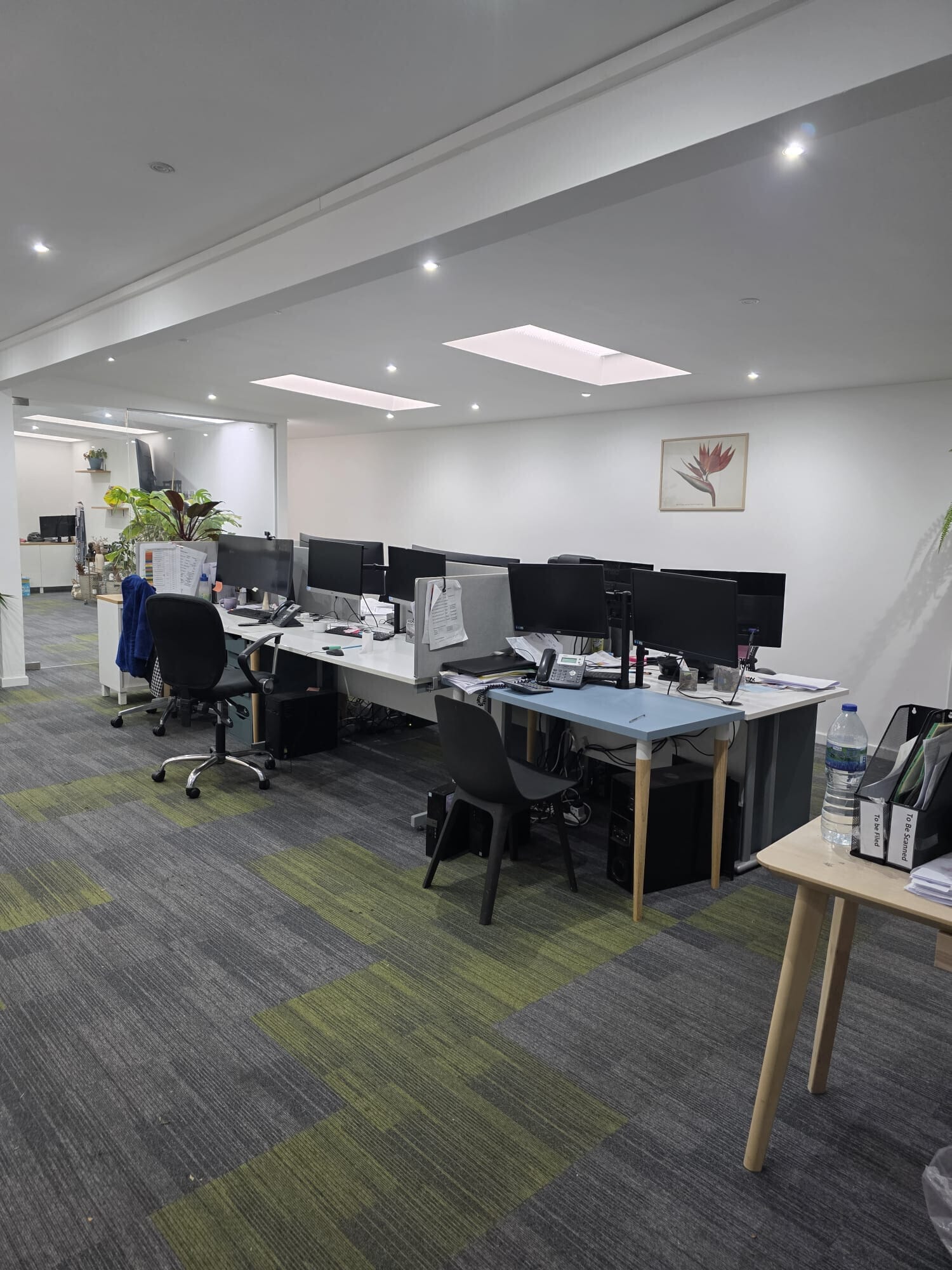 2A Fortis Green, London to rent Interior Photo- Image 1 of 8