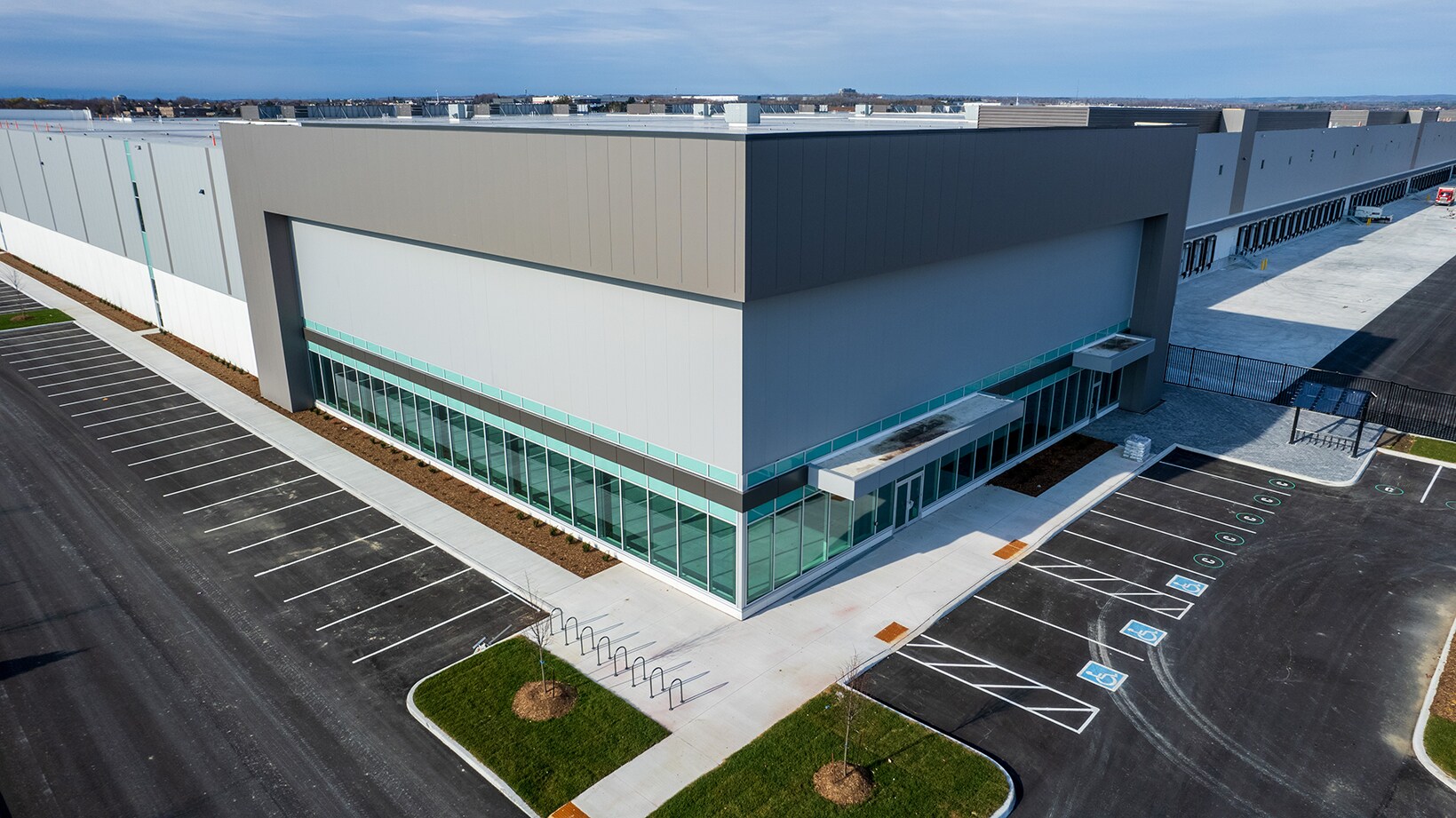 537 E Kingston Rd, Ajax, ON to rent Building Photo- Image 1 of 8