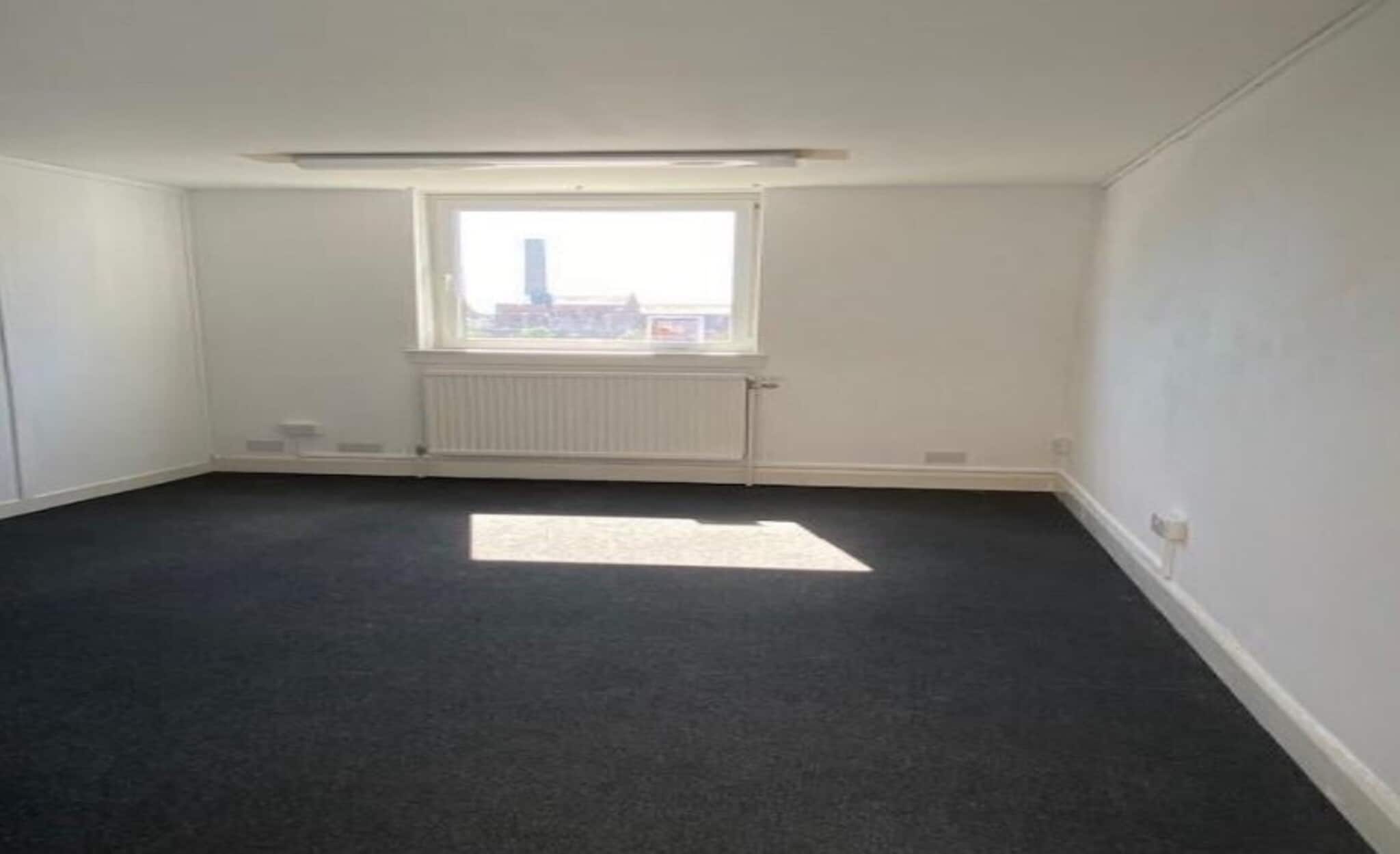 31 Dens Rd, Arbroath to rent Interior Photo- Image 1 of 1