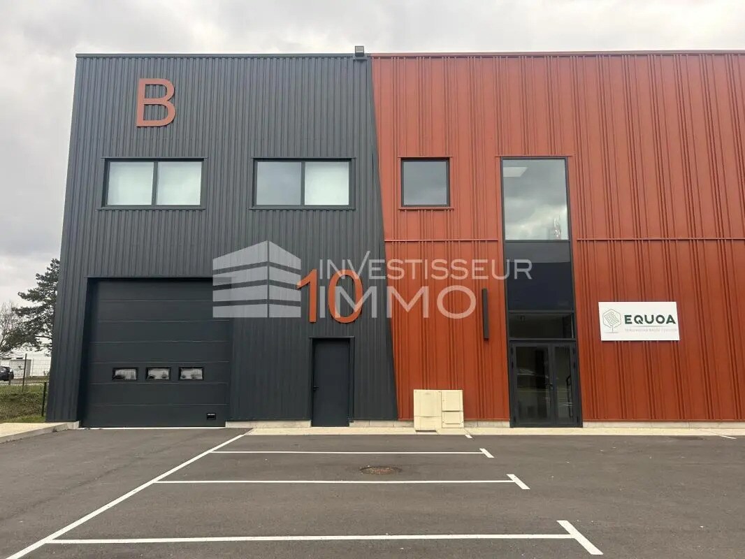 Industrial in SAINT-OUEN-L'AUMONE to rent Building Photo- Image 1 of 5