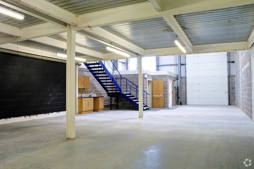 Grane Rd, Rossendale to rent - Other - Image 2 of 9