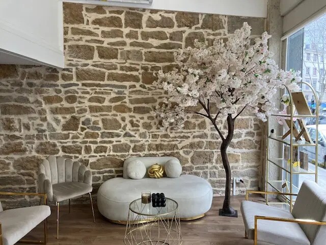 Retail in Lyon to rent Interior Photo- Image 1 of 22