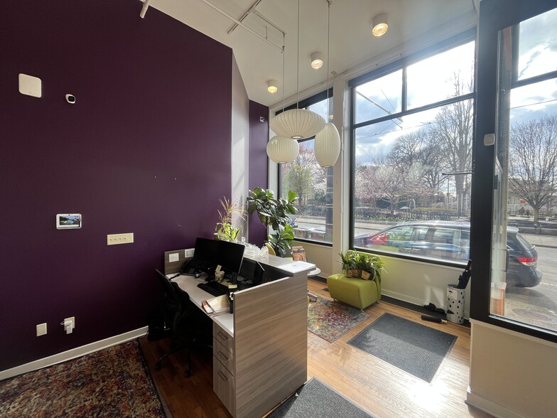 1222 Race St, Cincinnati, OH to rent - Interior Photo - Image 1 of 6