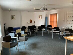 61A-61 Union St, Newport Pagnell to rent Interior Photo- Image 2 of 3